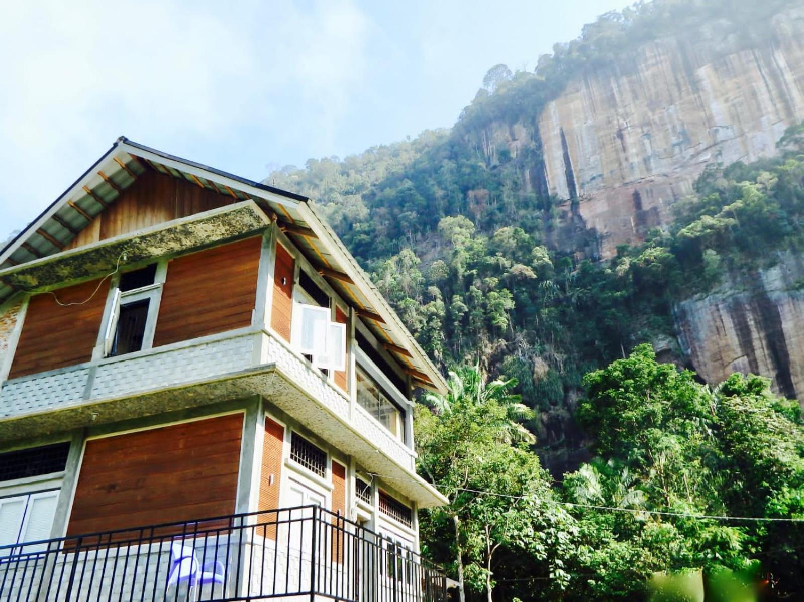 Homestay Roemah Abdoe *